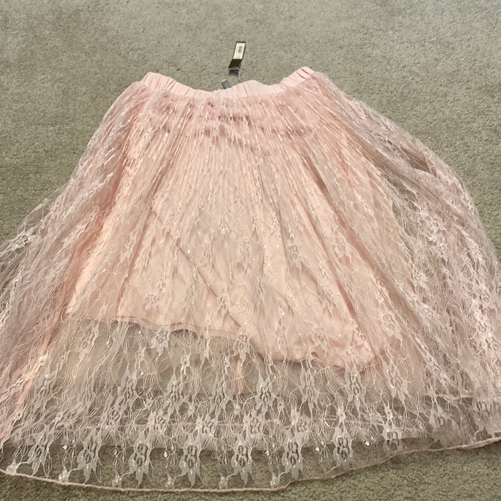 Below the knee tulle skirt